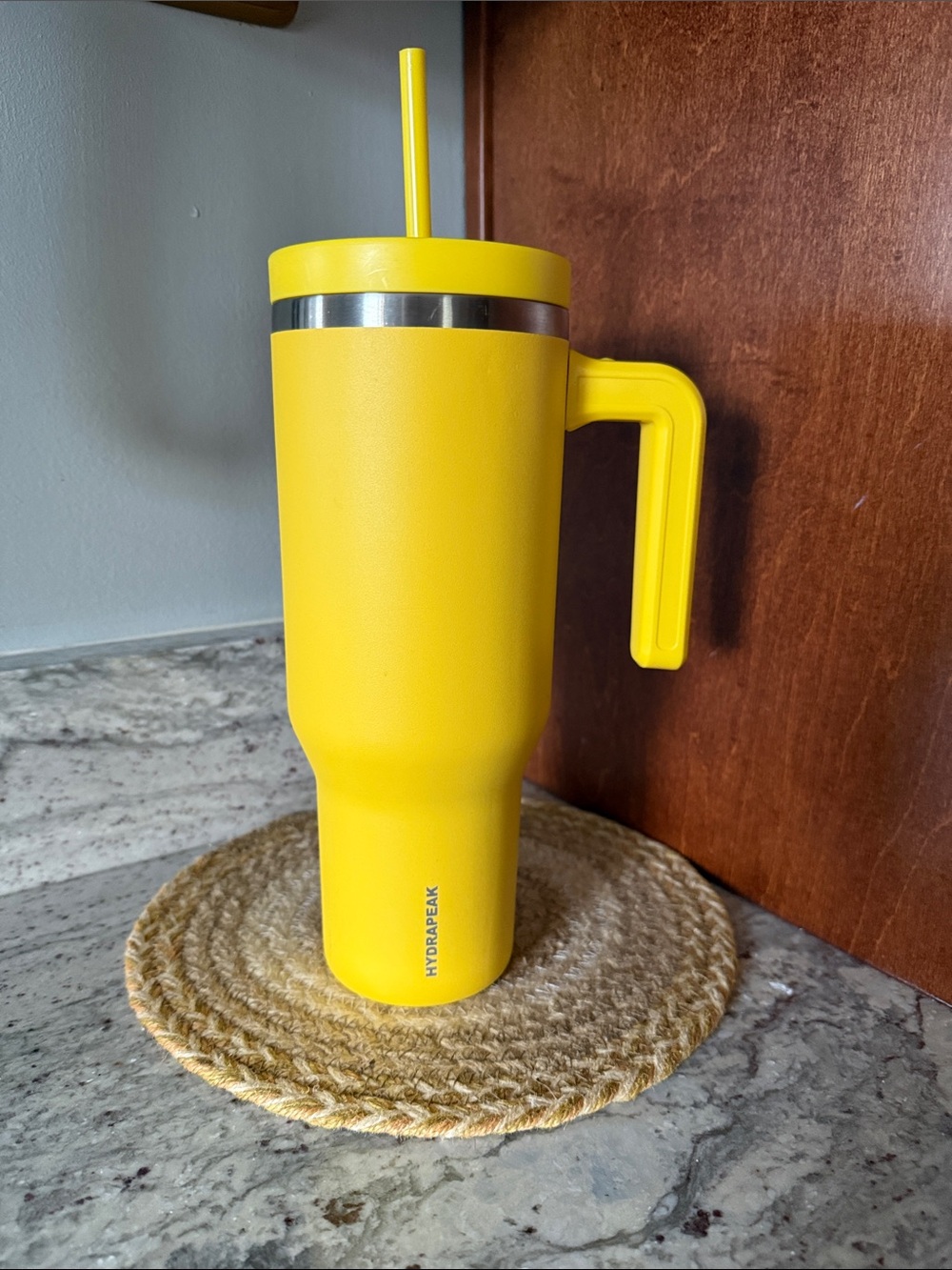 Hydrapeak Bright Yellow Handled Insulated Travel Mug with Lid and Straw